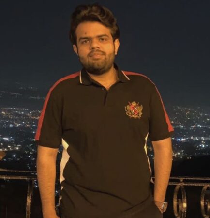 umar mushtaq CEO